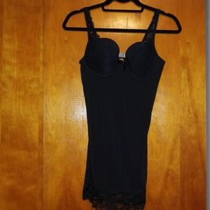 VS Black slip